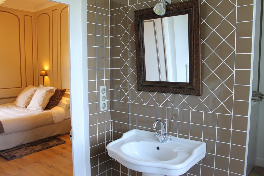 Manoir De La Guerie Bed and Breakfast Ablon Kamer foto